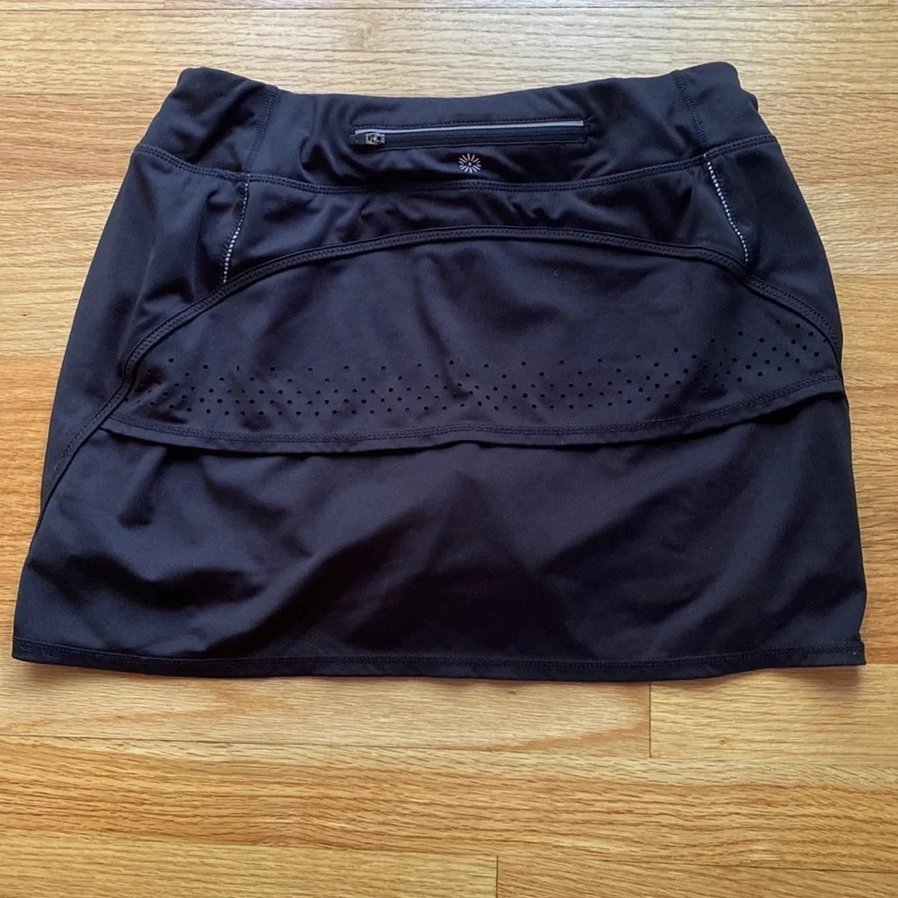 Tangerine Black Athletic Skort Perforate Pickleball Golf Skirt Size Small Tennis - Picture 2 of 8